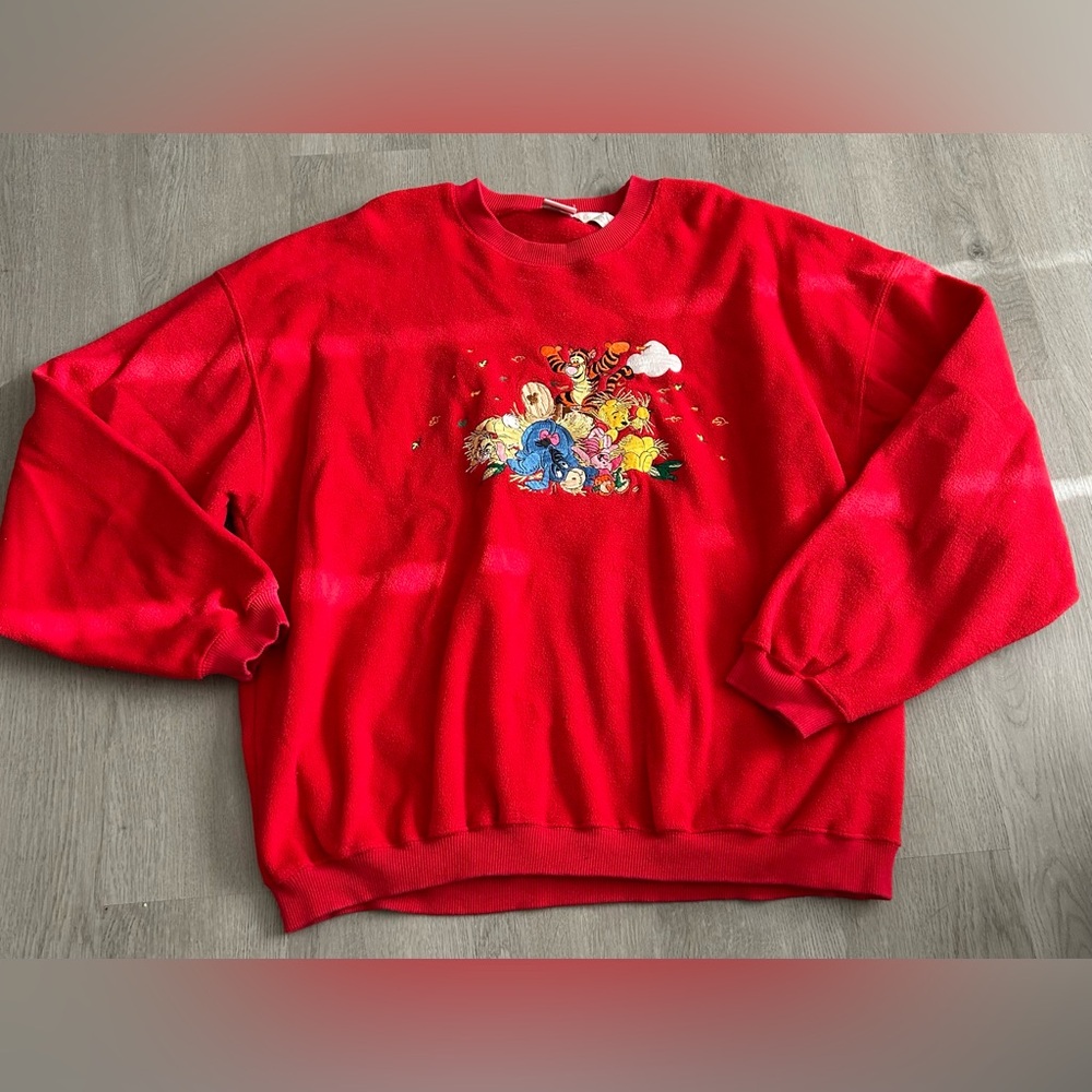 The Disney Store Vintage Embroidered Winnie Pooh and Friends Sweatshirt Size XL